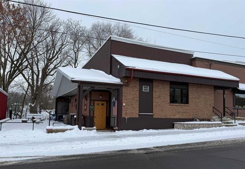 106 Water St, LAKE MILLS, WI, 53551-1630 | Card Image