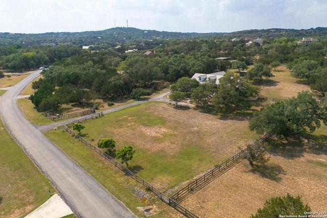 786 Stirrup Dr, House other with 3 bedrooms, 3 bathrooms and null parking in Spring Branch TX | Image 27