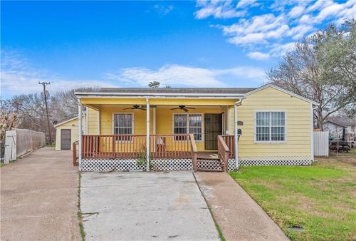 1541 Clodah Dr, Corpus Christi, TX, 78404-4007 | Card Image