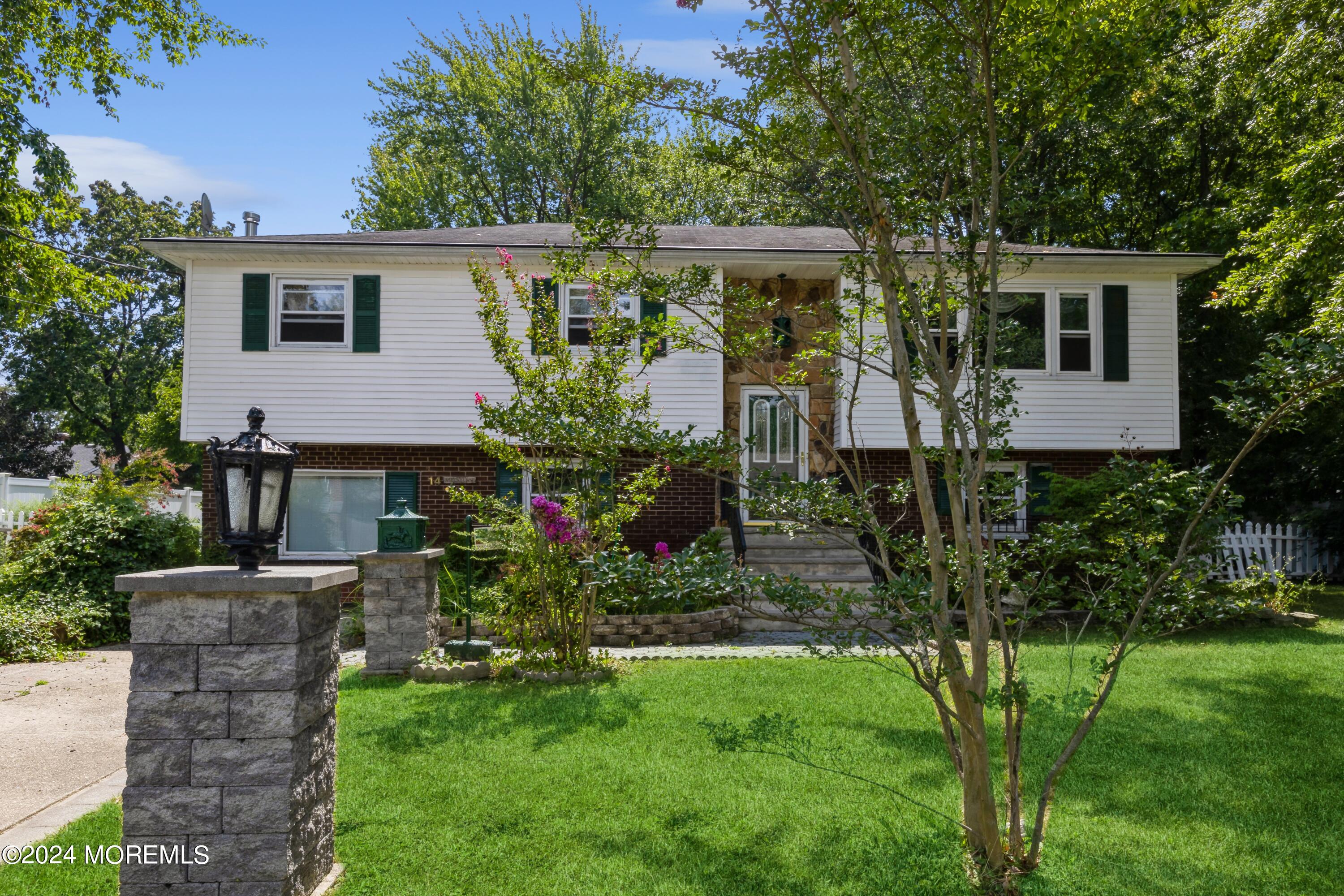 Allenhurst Ave, Oceanport, NJ 07757