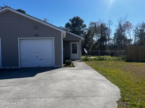 144 Charlton Rd, Hubert, NC, 28539-4556 | Card Image