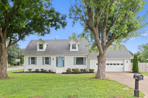 500 8th St, Lawrenceburg, TN, 38464-2721 | Card Image