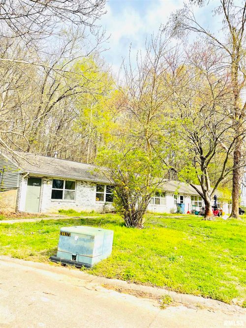 612 3rd Ave, Grand Tower, IL, 62942-1116 | Card Image