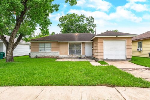 1401 Susan St, Pasadena, TX, 77506-3226 | Card Image