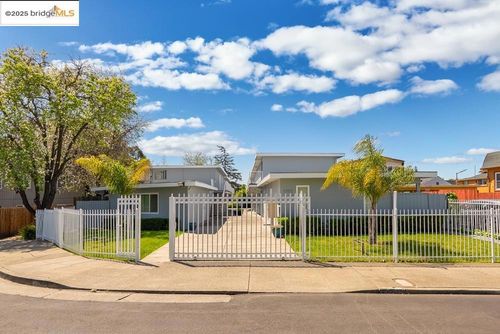 1777 Sausal St, Oakland, CA, 94602 | Card Image