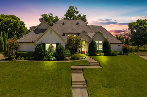 107 Williamsburg, Catoosa, OK, 74015-2088 | Card Image