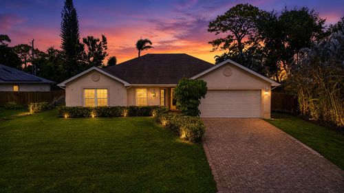 381 Ne Surfside Ave, Port St. Lucie, FL, 34983-1261 | Card Image