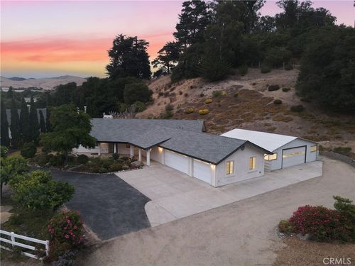 1794 Pomeroy Rd, Arroyo Grande, CA, 93420-5683 | Card Image