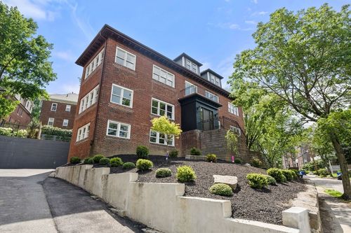 1-84 Winthrop Rd, Brookline, MA, 02445-4549 | Card Image