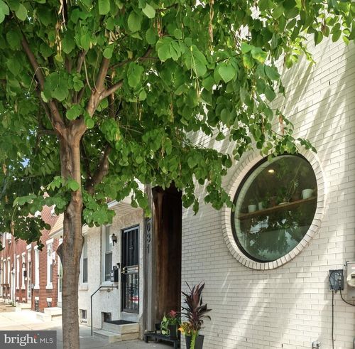 2031 E Firth St, PHILADELPHIA, PA, 19125-1315 | Card Image
