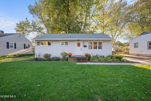 863 Lamonde Dr, Maumee, OH, 43537-3726 | Card Image
