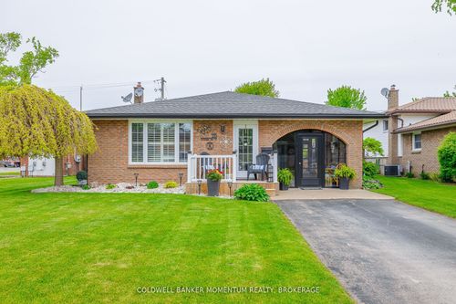 535 Sugarloaf St, Port Colborne, ON, L3K2P9 | Card Image