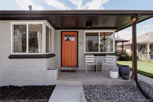 3233 Jasmine St, Denver, CO, 80207-2116 | Card Image