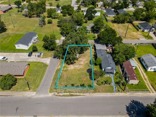 1400 18th St, Bryan, TX, 77803-1507 | Card Image