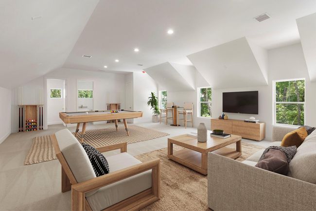 HUGE room upstairs for whatever your heart desires with its own bathroom! | Image 30