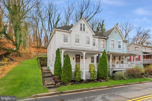 8483 Frederick Rd, ELLICOTT CITY, MD, 21043-4607 | Card Image