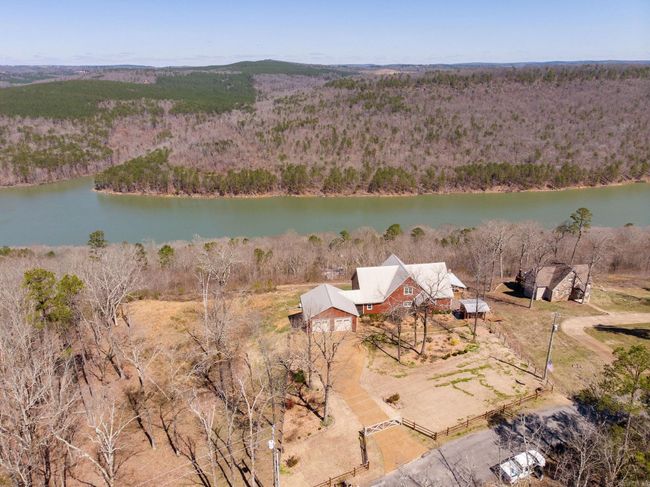 245 Ring Road, House other with 4 bedrooms, 3 bathrooms and null parking in Greers Ferry AR | Image 41