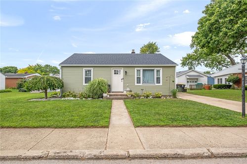 17 N Wenrick St, Covington, OH, 45318-1651 | Card Image