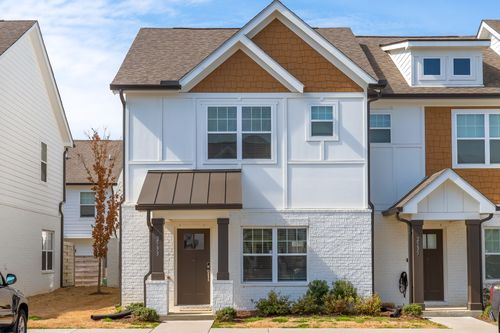 2533 Hanford Ave, Old Hickory, TN, 37138-1595 | Card Image