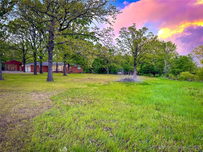 27369 131 St St, House other with 3 bedrooms, 2 bathrooms and null parking in Coweta OK | Image 35