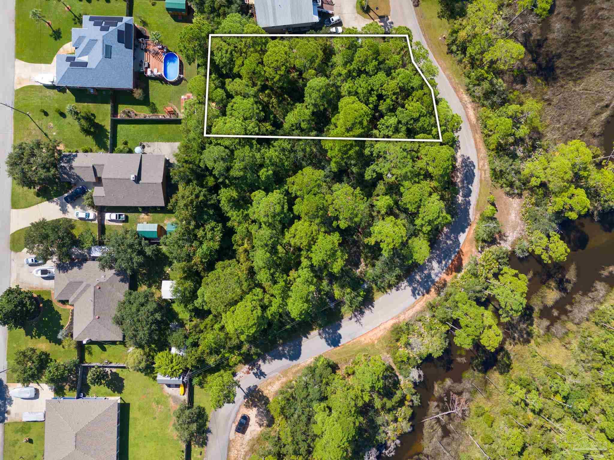 Land in Navarre 4