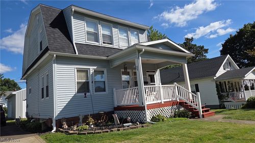 1926 Myrtle Ave, Zanesville, OH, 43701-2250 | Card Image