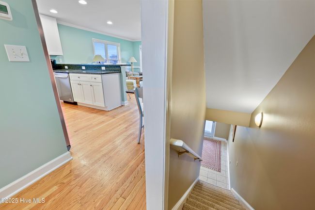 B - 537 Third Ave S, Condo with 4 bedrooms, 5 bathrooms and 1 parking in Kure Beach NC | Image 14