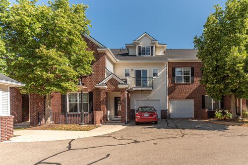 262-301 Scio Village Ct, Ann Arbor, MI, 48103-9143 | Card Image