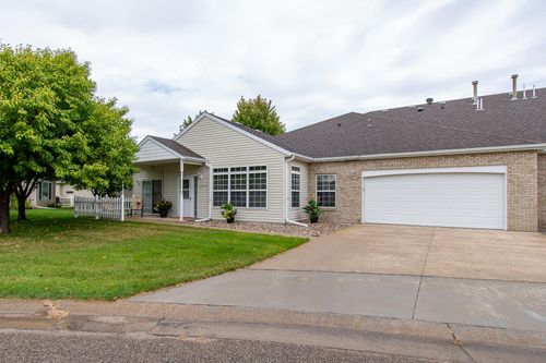 b-5319 University Dr S, Fargo, ND, 58104-6484 | Card Image