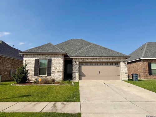 1074 Elliston Dr, Gonzales, LA, 70737-8269 | Card Image
