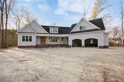 904 Broomfield Trl, Elizabeth City, NC, 27909-7039 | Card Image