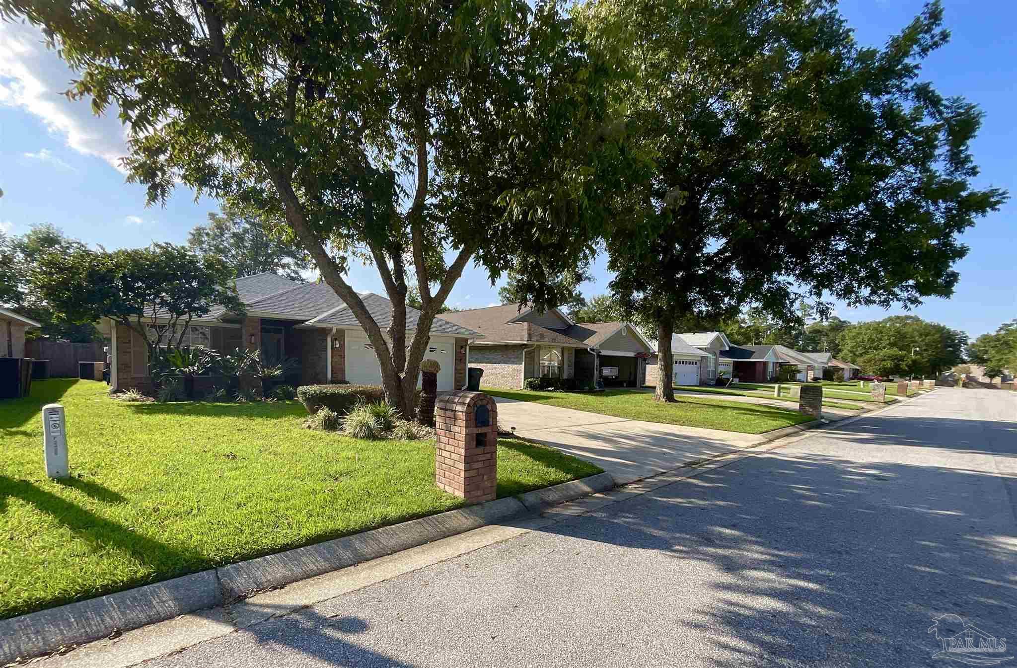 Portobella Pl, Cantonment, FL 32533