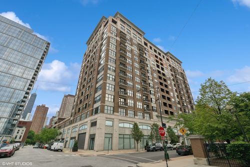 1201-849 N Franklin St, Chicago, IL, 60610-8476 | Card Image