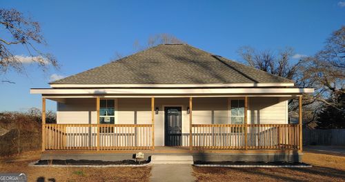 2 Cedar Ave, Griffin, GA, 30223-1825 | Card Image