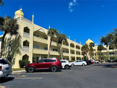 54 - 2360 World Parkway Boulevard, Condo with 2 bedrooms, 2 bathrooms and null parking in Clearwater FL | Image 1