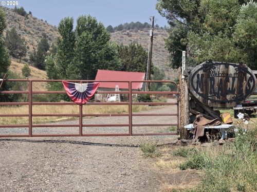 18392 Griffin Gulch Ln, Baker City, OR, 97814-7705 | Card Image