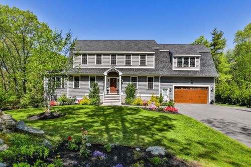 4 Spring Hill Rd, West Newbury, MA, 01985 | Card Image