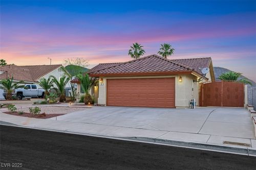 160 Coastal Pier Ct, Henderson, NV, 89002-9187 | Card Image