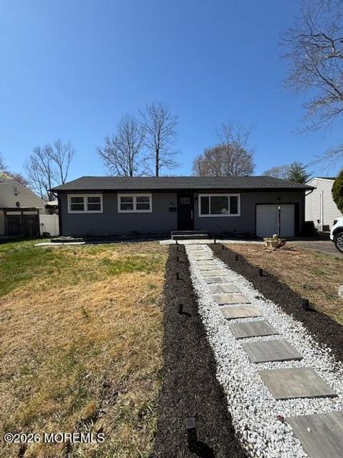 298 Broad St, Matawan, NJ, 07747-3229 | Card Image