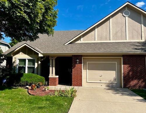 707 N Somerset Ter, Olathe, KS, 66062-5450 | Card Image