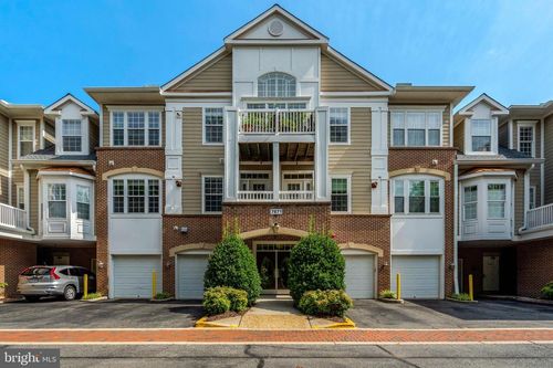 401-7871 Rolling Woods Ct, SPRINGFIELD, VA, 22152-3615 | Card Image