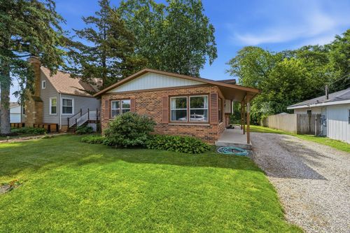 629 N Lakeview Dr, Round Lake, IL, 60073-2921 | Card Image