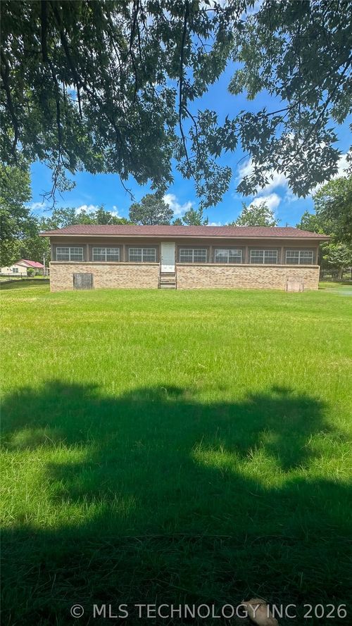 463 W 10th St, Atoka, OK, 74525-2803 | Card Image