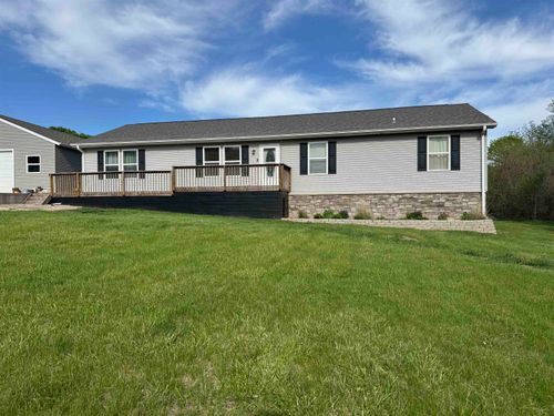 1611 T St, Belleville, KS, 66935-2000 | Card Image