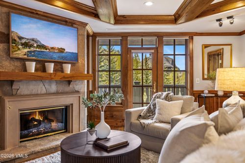 309-17 Chateu Ln, Beaver Creek, CO, 81620-5448 | Card Image