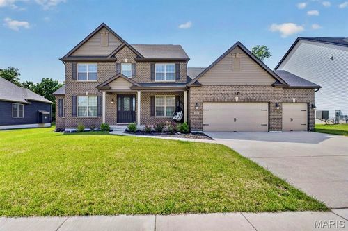 209 Haver Hill Dr, Lake St Louis, MO, 63367-5040 | Card Image