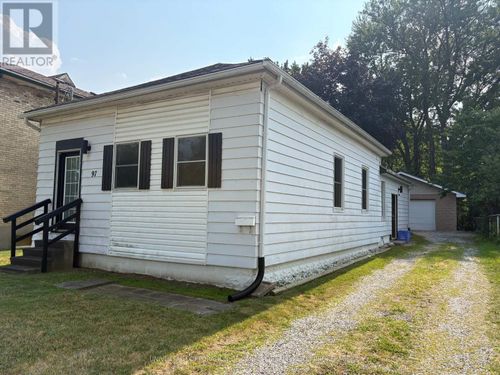 97 Chesley Ave, London, ON, N5Z2C3 | Card Image