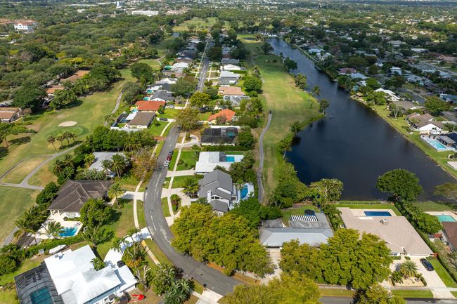 3138 Lakeview Dr, House other with 4 bedrooms, 3 bathrooms and null parking in Delray Beach FL | Image 83