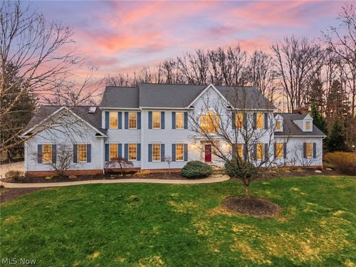 7525 Berks Way, Hudson, OH, 44236-4638 | Card Image