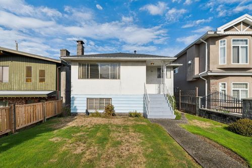 3129 E 23rd Ave, Vancouver, BC, V5R1B4 | Card Image